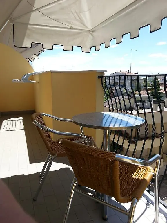 Residence Queen Ρίμινι 3*,  Ιταλία