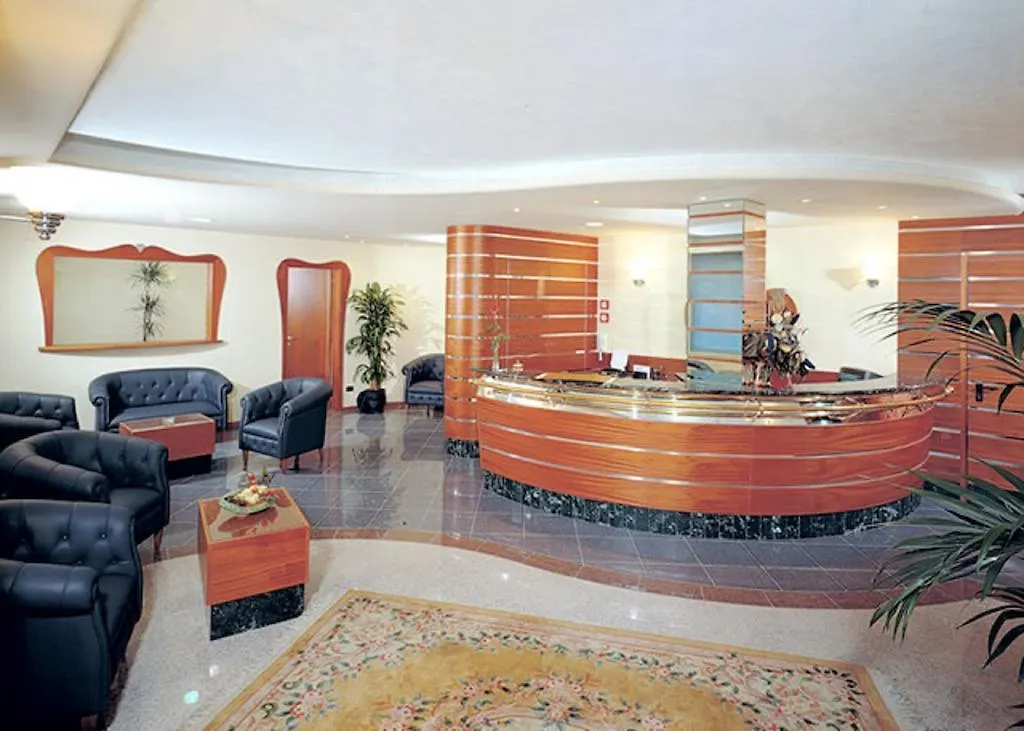 Residence Queen Ρίμινι 3*,  Ιταλία