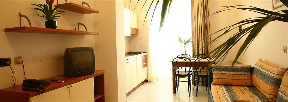 *** Ξενοδοχείο με διαμερίσματα Residence Queen Ρίμινι Ιταλία